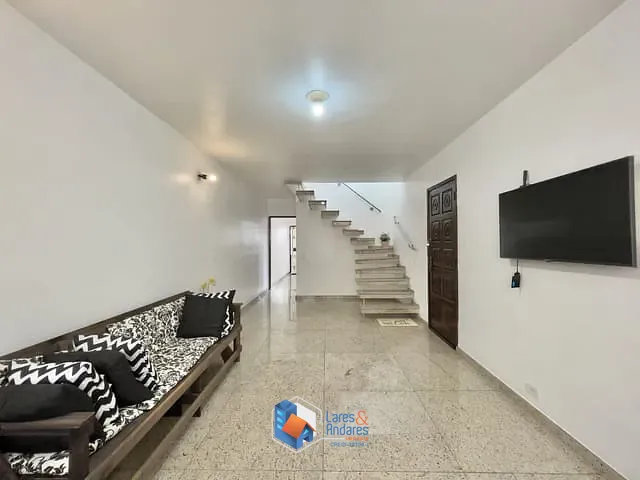 Casa com 100m² 3 quartos e 3 banheiros, à venda, no bairro Americanópolis em São Paulo