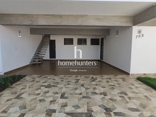 Casa com 300m² 8 quartos e 3 banheiros, para alugar, no bairro Jardim Paraíso em Campinas