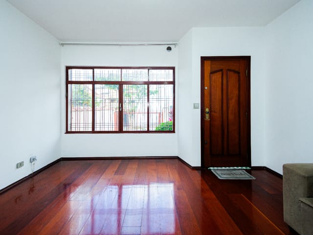 Foto do Casa - Casa para venda em Jardim Guapira com 5 quartos, sendo 1 suíte , 247m² | Lares e Andares Imóveis
