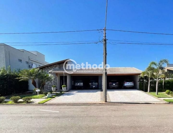 Casa, 5 quartos, 259 m² - Foto 2