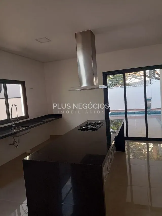 Casa, 3 quartos, 240 m² - Foto 4