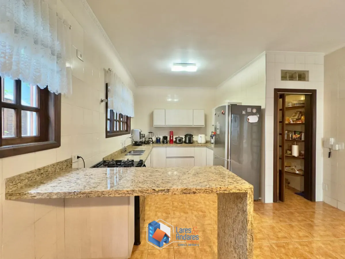 Sobrado, 3 quartos, 300 m² - Foto 24