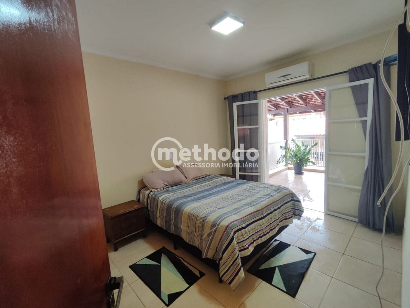 Casa, 3 quartos, 240 m² - Foto 16