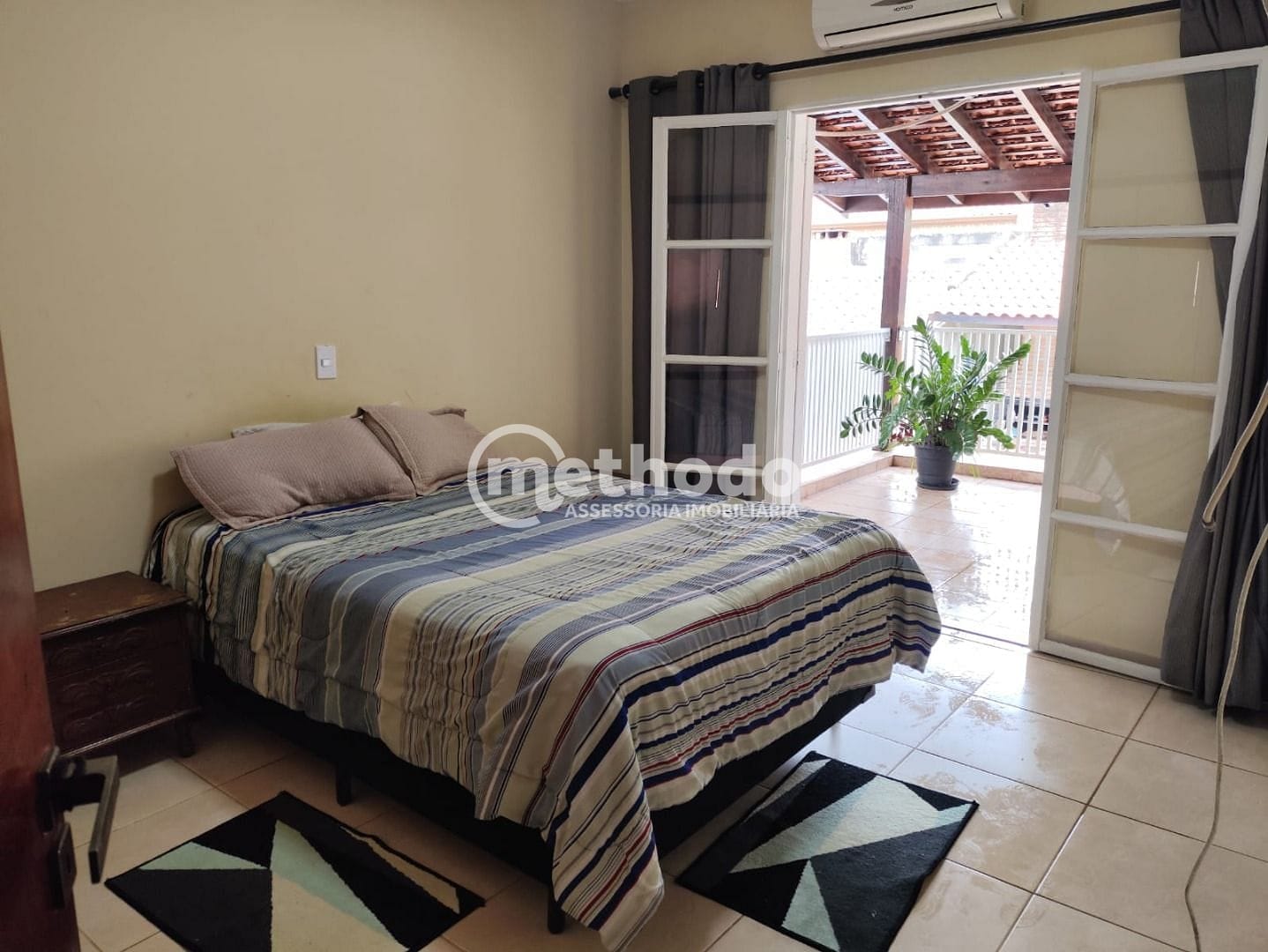 Casa, 3 quartos, 240 m² - Foto 17