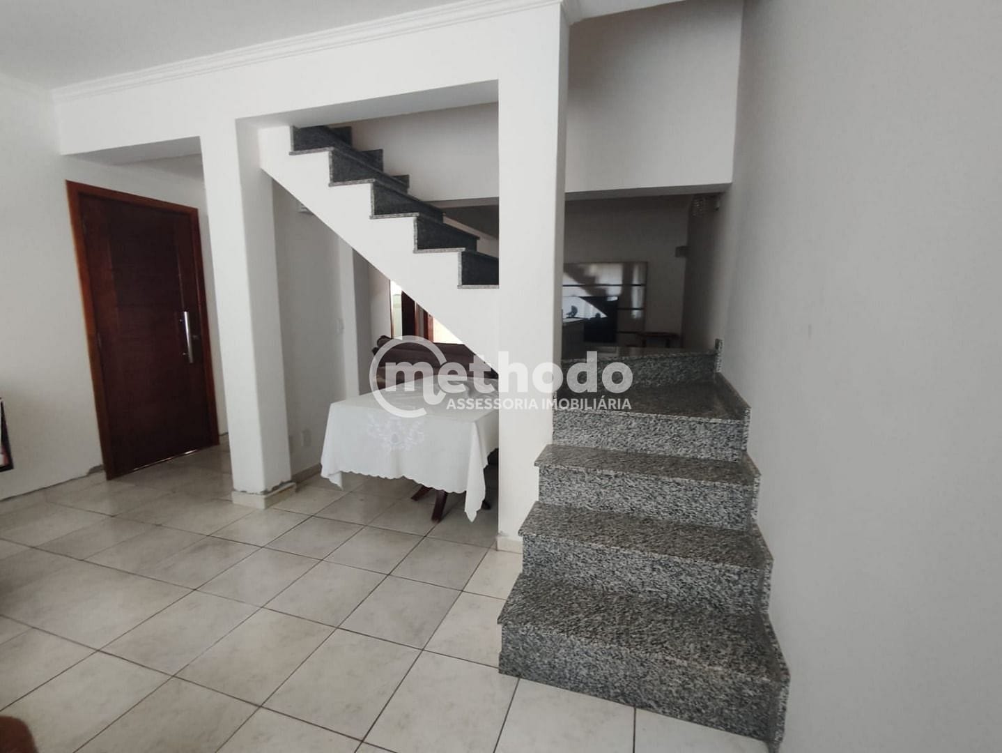 Casa, 3 quartos, 240 m² - Foto 11