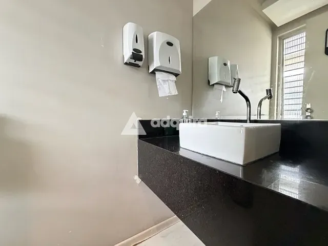 Casa com 651m², para alugar, no bairro Estrela em Ponta Grossa