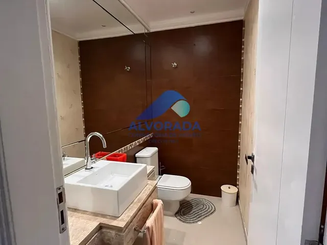 Casa com 10m² 7 quartos e 7 banheiros, à venda, no bairro Jardim Paraíba em Jacareí