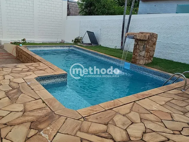 Casa com 300m² 2 quartos e 1 banheiro, à venda, no bairro Jardim do Lago em Campinas