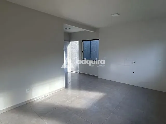 Casa com 60m² 2 quartos e 1 banheiro, à venda, no bairro Contorno em Ponta Grossa