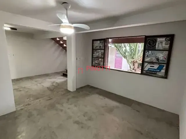 Casa 3 quartos e 6 banheiros, para alugar, no bairro Jardim Orlandina em São Bernardo do Campo