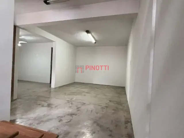 Casa 3 quartos e 6 banheiros, para alugar, no bairro Jardim Orlandina em São Bernardo do Campo