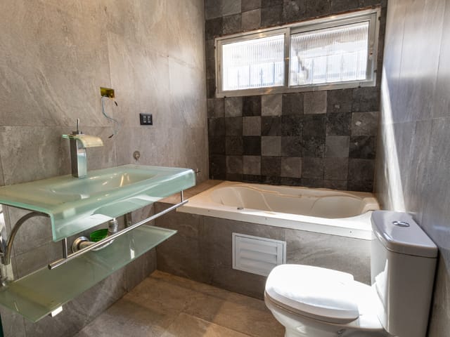 Casa com 207m² 3 quartos e 3 banheiros, à venda, no bairro Moema em São Paulo