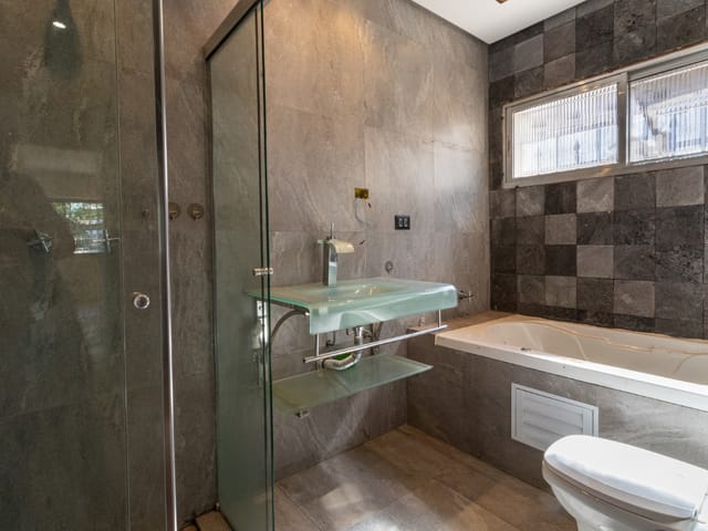 Casa com 207m² 3 quartos e 3 banheiros, à venda, no bairro Moema em São Paulo