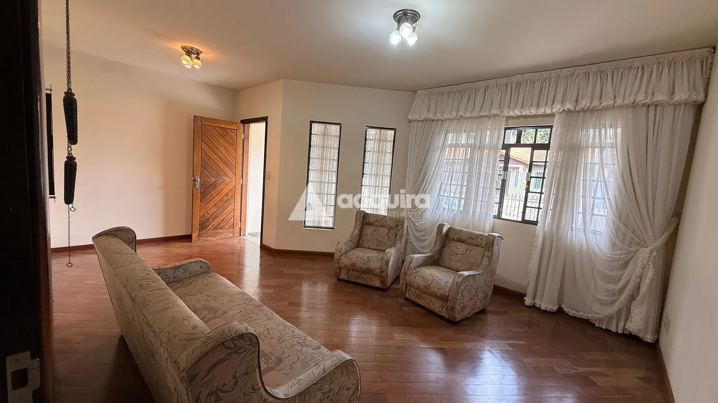 Casa, 3 quartos, 250 m² - Foto 4