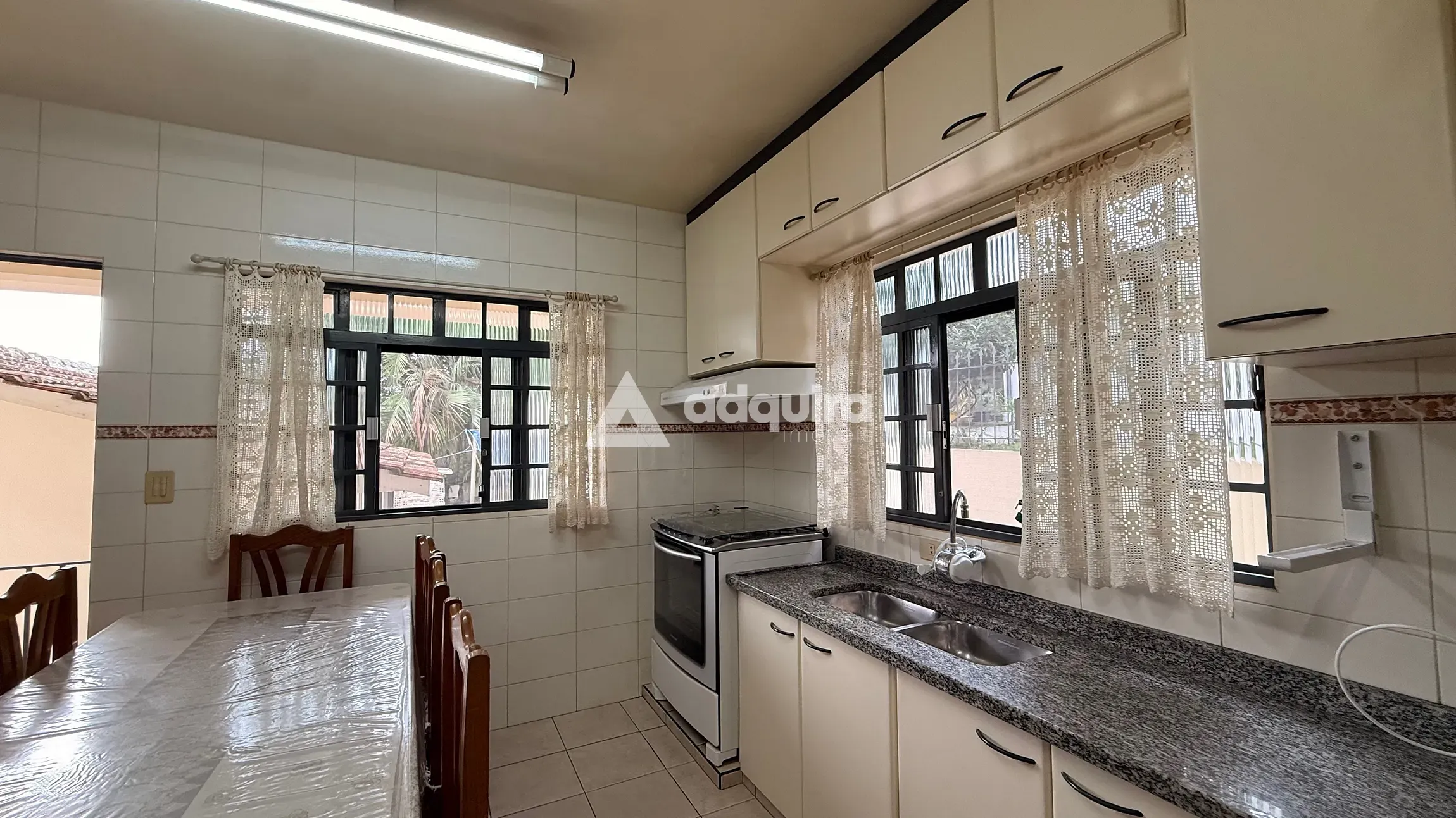 Casa, 3 quartos, 250 m² - Foto 19
