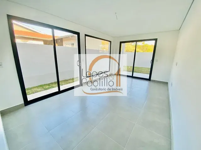 Casa com 125m² 3 quartos e 2 banheiros, à venda, no bairro Recreio Maristela em Atibaia