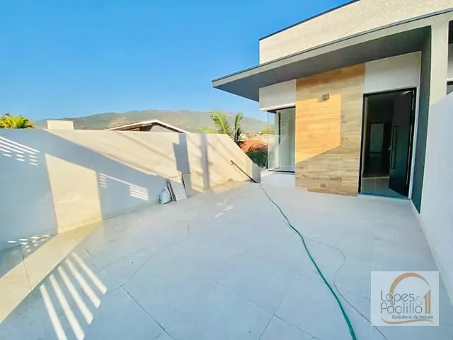 Casa com 125m² 3 quartos e 2 banheiros, à venda, no bairro Recreio Maristela em Atibaia