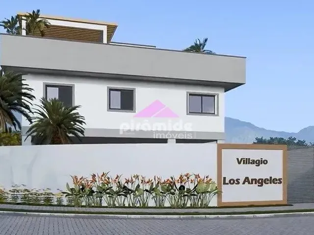 Casa com 43m² 2 quartos e 1 banheiro, à venda, no bairro Massaguaçu em Caraguatatuba