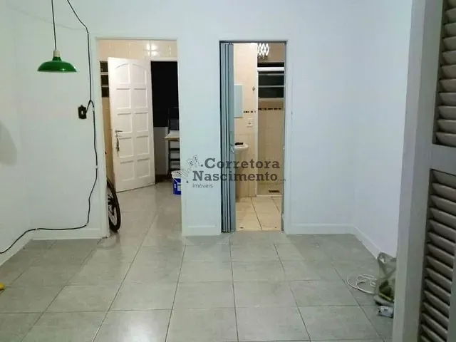 Casa com 33m² 1 quarto e 1 banheiro, à venda, no bairro Jardim Siesta em Jacareí