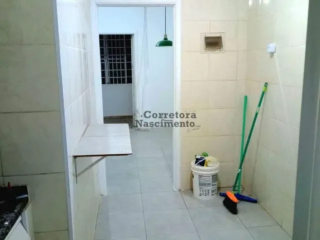 Casa com 33m² 1 quarto e 1 banheiro, à venda, no bairro Jardim Siesta em Jacareí