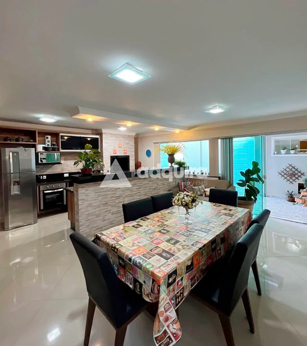 Casa, 4 quartos, 233 m² - Foto 4