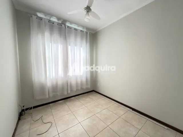 Casa 3 quartos e 2 banheiros, para alugar, no bairro Jardim Carvalho em Ponta Grossa