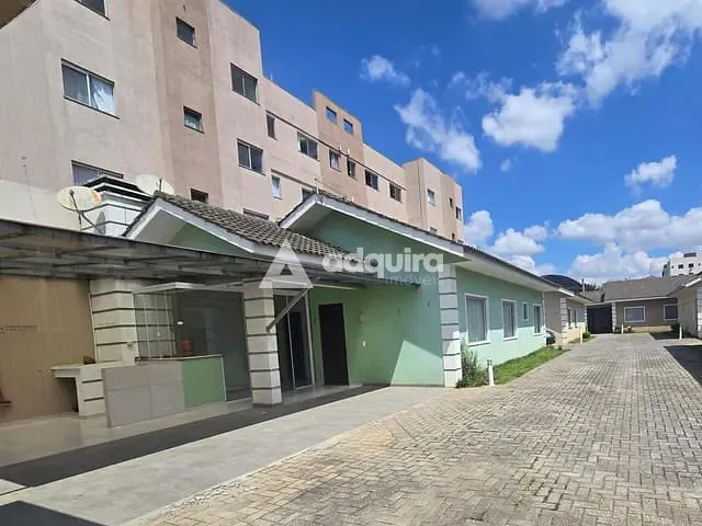Casa 3 quartos e 2 banheiros, para alugar, no bairro Jardim Carvalho em Ponta Grossa