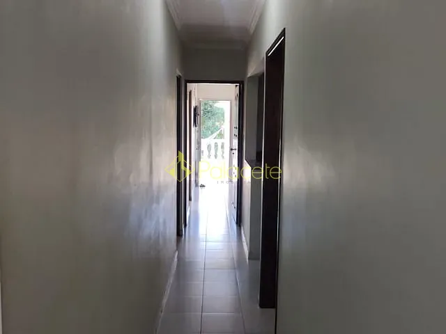 Casa com 360m² 3 quartos e 3 banheiros, à venda, no bairro Parque Senhor do Bonfim em Taubaté