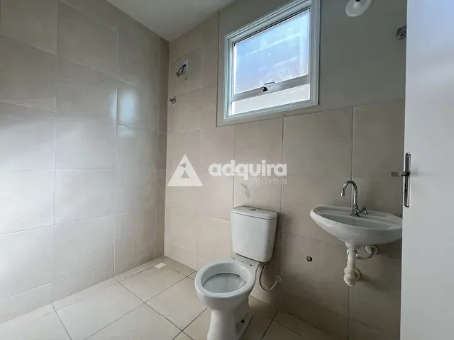 Casa 2 quartos e 1 banheiro, para alugar, no bairro Neves em Ponta Grossa