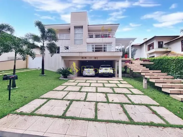 Casa com 700m², à venda, no bairro Parque das Nações em Pindamonhangaba
