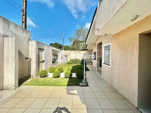Casa com 495m² 4 quartos e 3 banheiros, à venda ou para alugar, no bairro Jardim Carvalho em Ponta Grossa