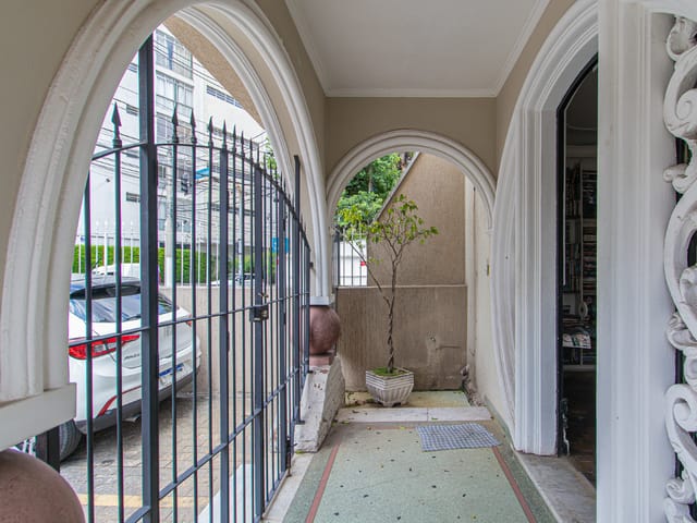 Foto do Casa - Casa para venda em Vila Mariana com 6 quartos, sendo 2 suítes , 312m² | Lares e Andares Imóveis