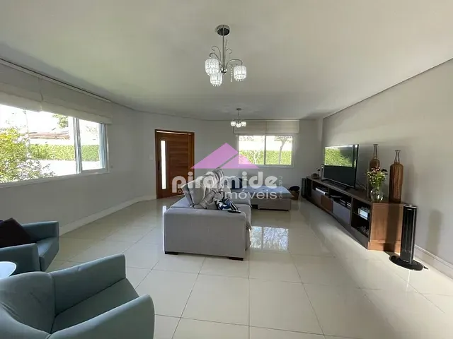 Casa com 412m² 4 quartos e 5 banheiros, à venda, no bairro Urbanova em São José dos Campos