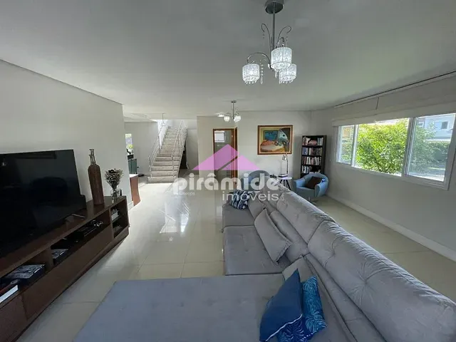 Casa com 412m² 4 quartos e 5 banheiros, à venda, no bairro Urbanova em São José dos Campos