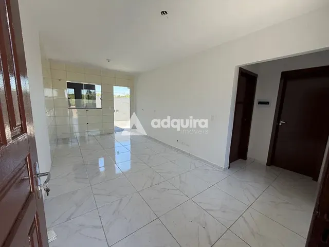 Casa 2 quartos e 1 banheiro, à venda, no bairro Contorno em Ponta Grossa
