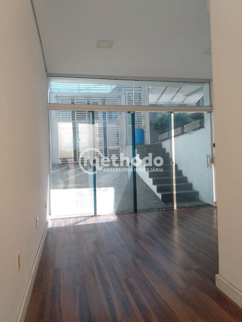 Casa, 3 quartos, 218 m² - Foto 27