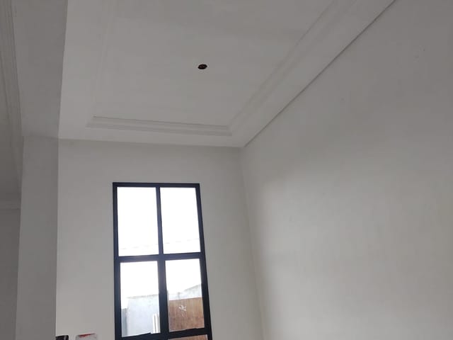 Casa com 150m² 3 quartos e 2 banheiros, à venda, no bairro Vila Areao em Taubaté