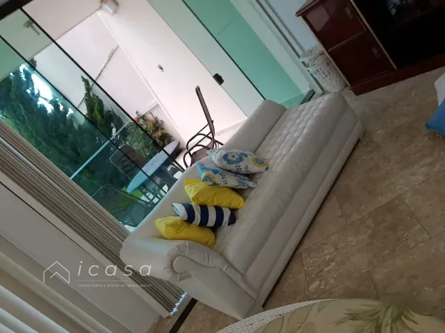 Casa com 260m² 3 quartos e 3 banheiros, à venda, no bairro S F Praia em São Sebastião