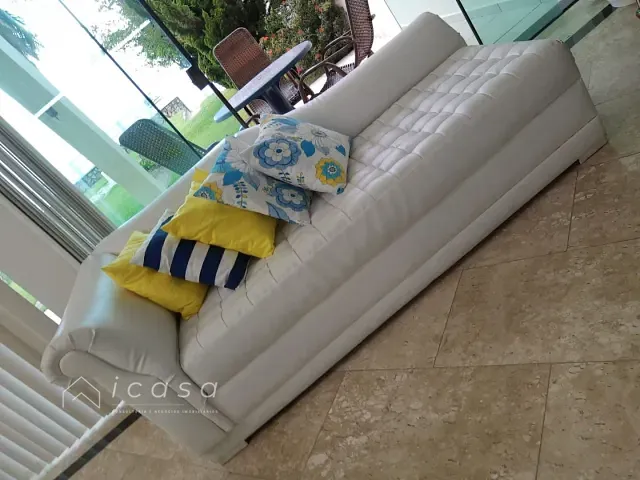 Casa com 260m² 3 quartos e 3 banheiros, à venda, no bairro S F Praia em São Sebastião