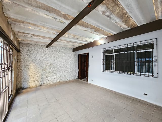 Foto do Casa - Casa tipo para venda em Vila Mascote com 4 quartos, sendo 1 suíte, 196m² | Lares e Andares Imóveis