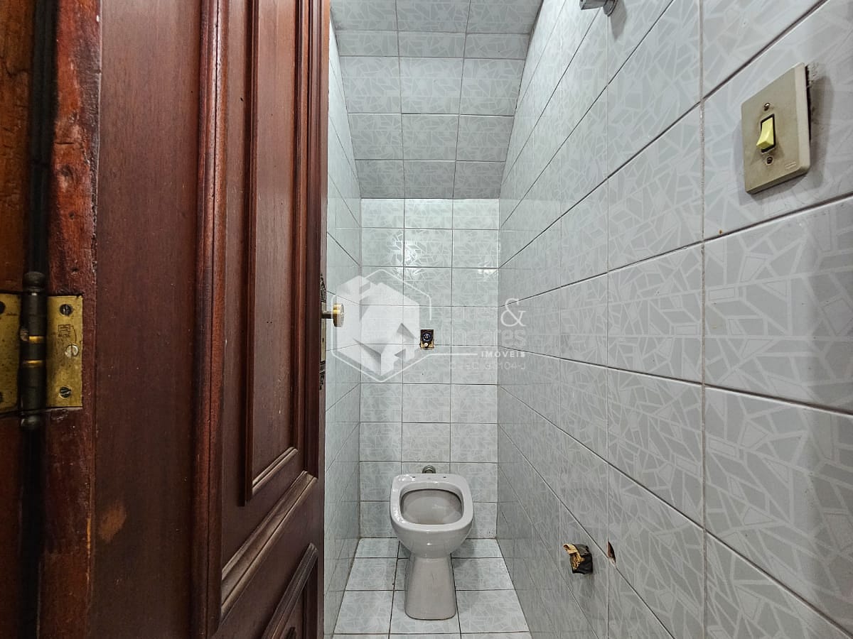 Casa à venda com 4 quartos, 196m² - Foto 12