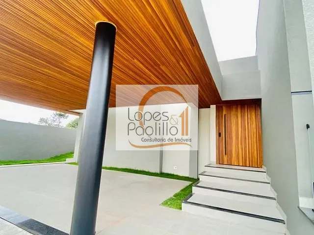 Casa com 800m² 4 quartos e 5 banheiros, à venda, no bairro Residencial Green Village em Atibaia