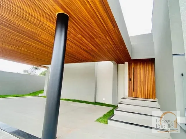 Casa com 800m² 4 quartos e 5 banheiros, à venda, no bairro Residencial Green Village em Atibaia