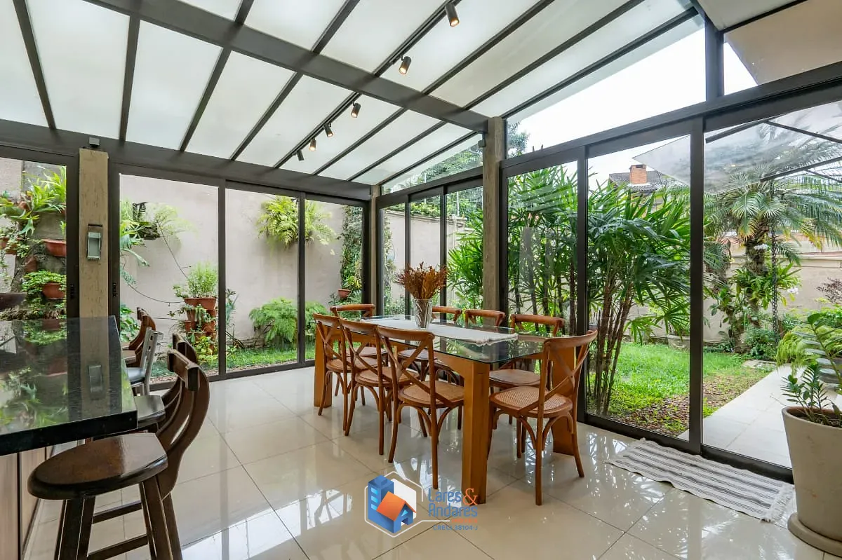 Casa, 5 quartos, 373 m² - Foto 1