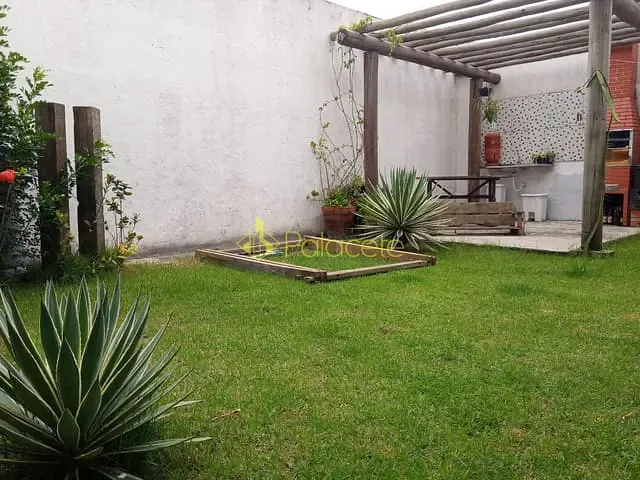 Casa com 270m² 3 quartos e 2 banheiros, à venda, no bairro Vila Santa Isabel em Taubaté