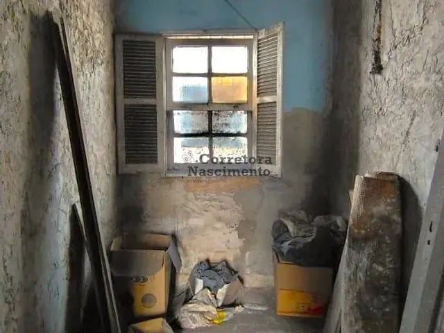 Casa com 80m² 1 quarto e 1 banheiro, à venda, no bairro Jardim Pereira do Amparo em Jacareí