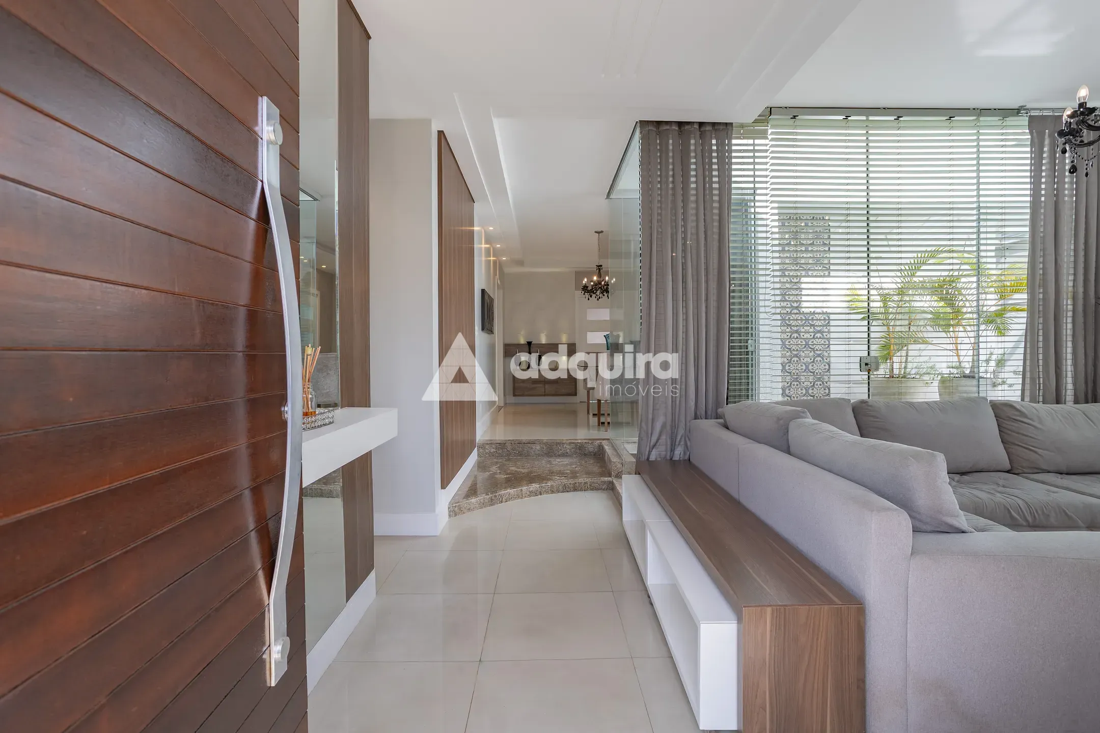 Casa, 3 quartos, 298 m² - Foto 2