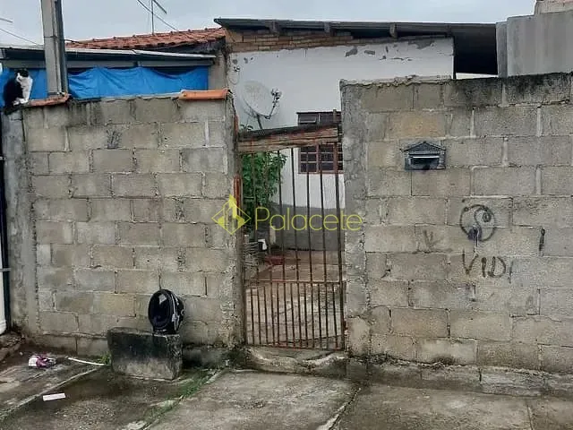 Casa com 150m² 3 quartos e 2 banheiros, à venda, no bairro Jardim Gurilândia em Taubaté