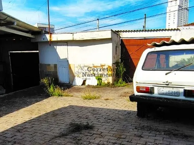 Casa com 180m² 3 quartos e 2 banheiros, à venda, no bairro Centro em Jacareí
