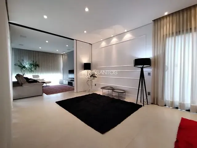 Casa com 470m² 4 quartos e 4 banheiros, à venda, no bairro Alphaville Nova Esplanada 3 em Votorantim